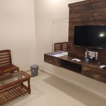 Hotel Rani And Rani Residency Puducherry Zewnętrze zdjęcie