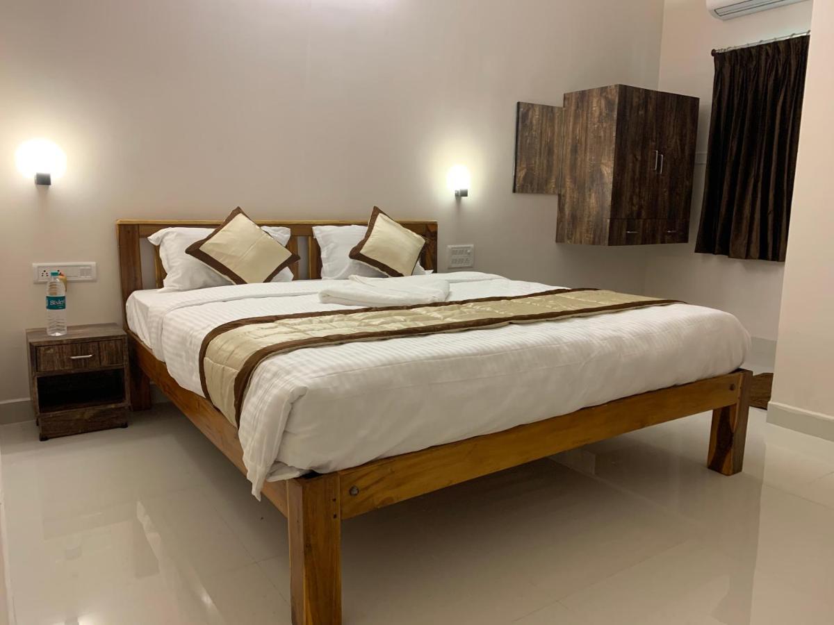 Hotel Rani And Rani Residency Puducherry Zewnętrze zdjęcie