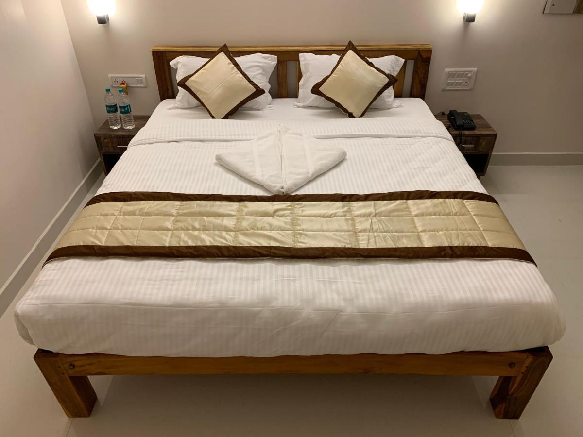 Hotel Rani And Rani Residency Puducherry Zewnętrze zdjęcie