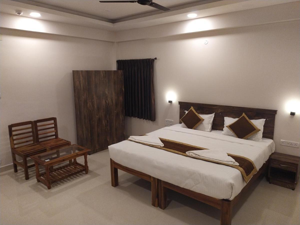 Hotel Rani And Rani Residency Puducherry Zewnętrze zdjęcie
