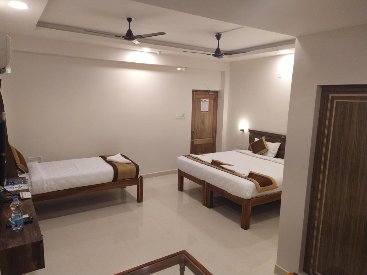 Hotel Rani And Rani Residency Puducherry Zewnętrze zdjęcie